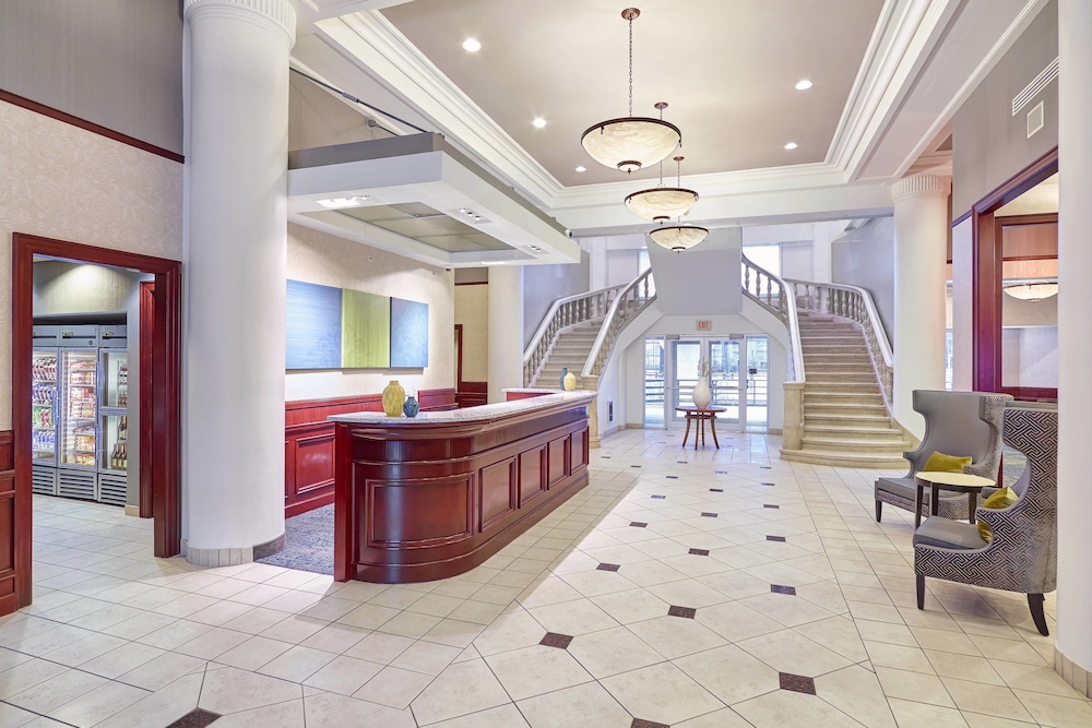Residence Inn Milwaukee Downtown by Marriott 5/54