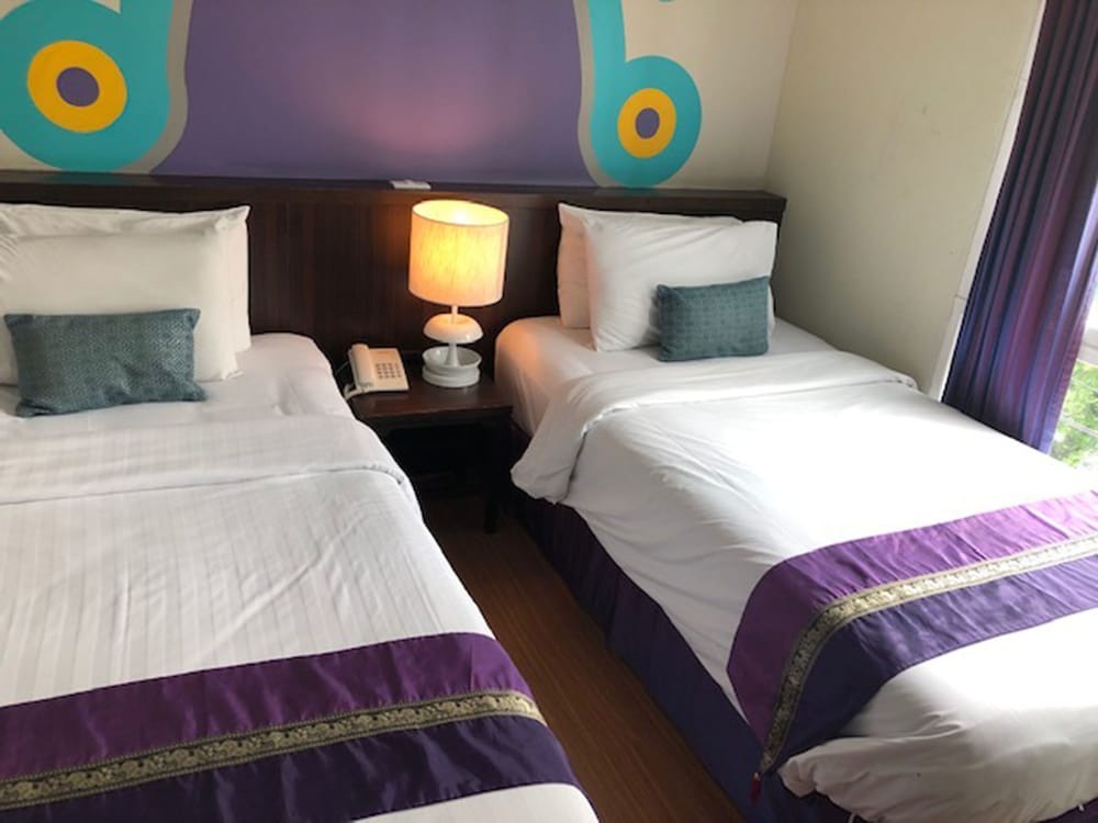 Sawasdee Hotel At Sukhumvit Soi 8 18/48