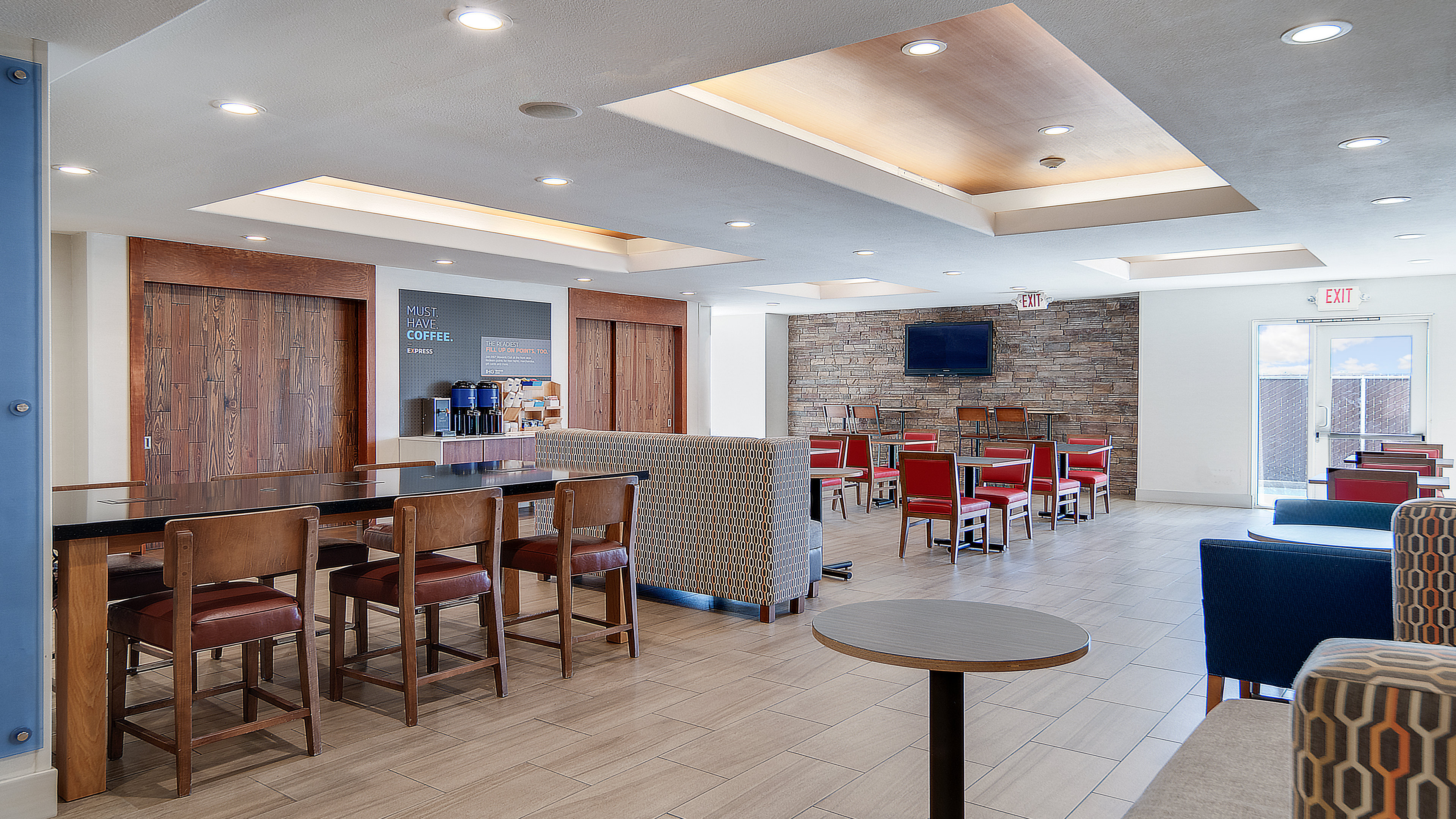 Holiday Inn Express Hotel And Suites Dinuba West 20/22