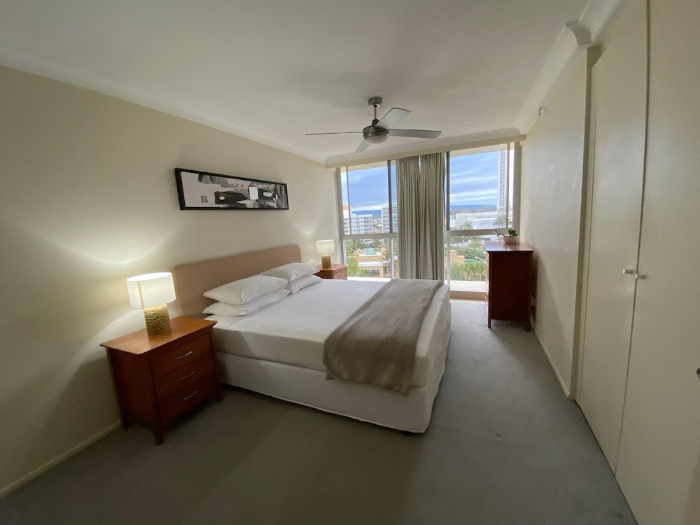 Hi Surf Beachfront Apartments 14/78