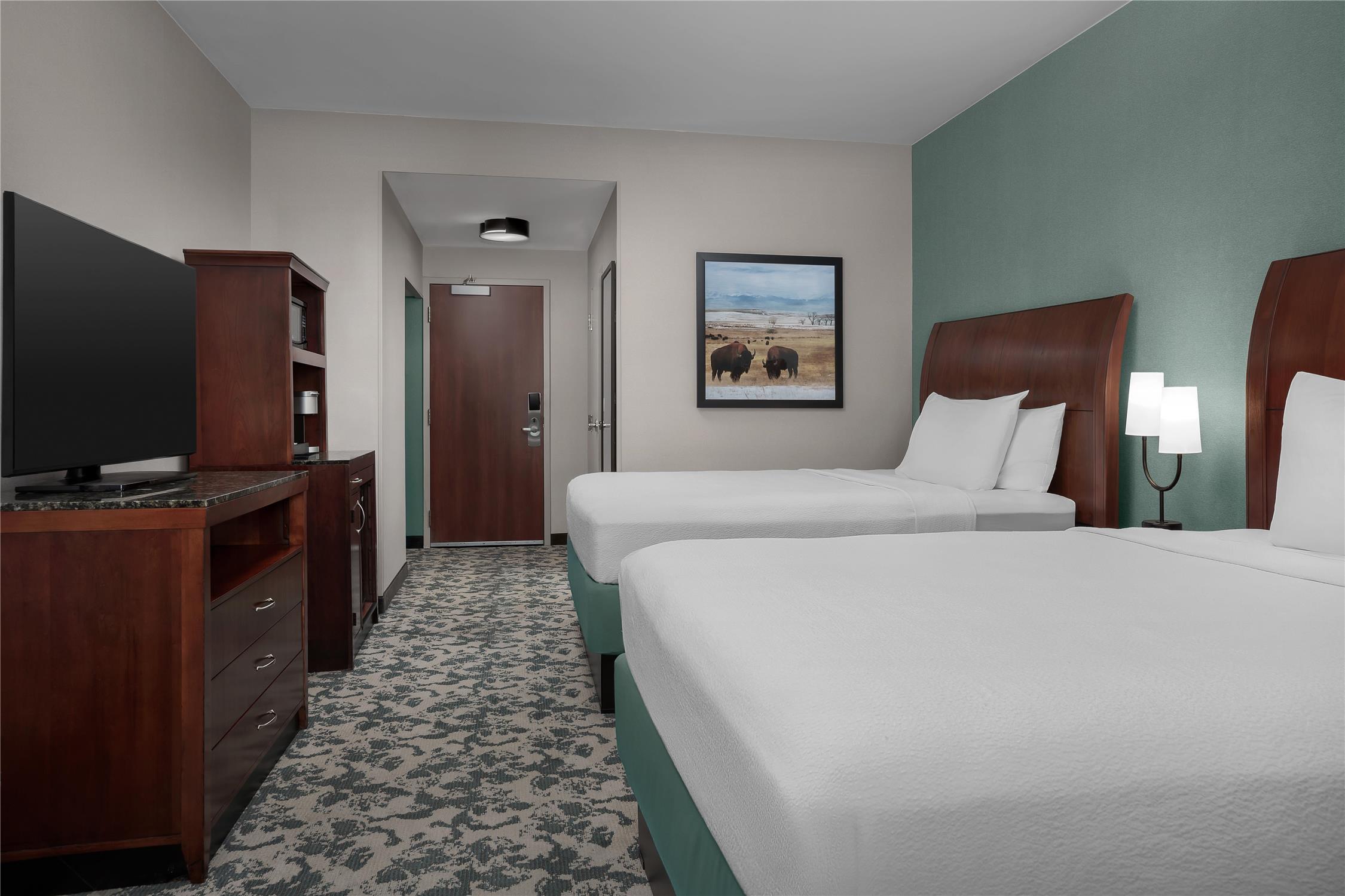 ROOM, 2 QUEEN BEDS, CORNER