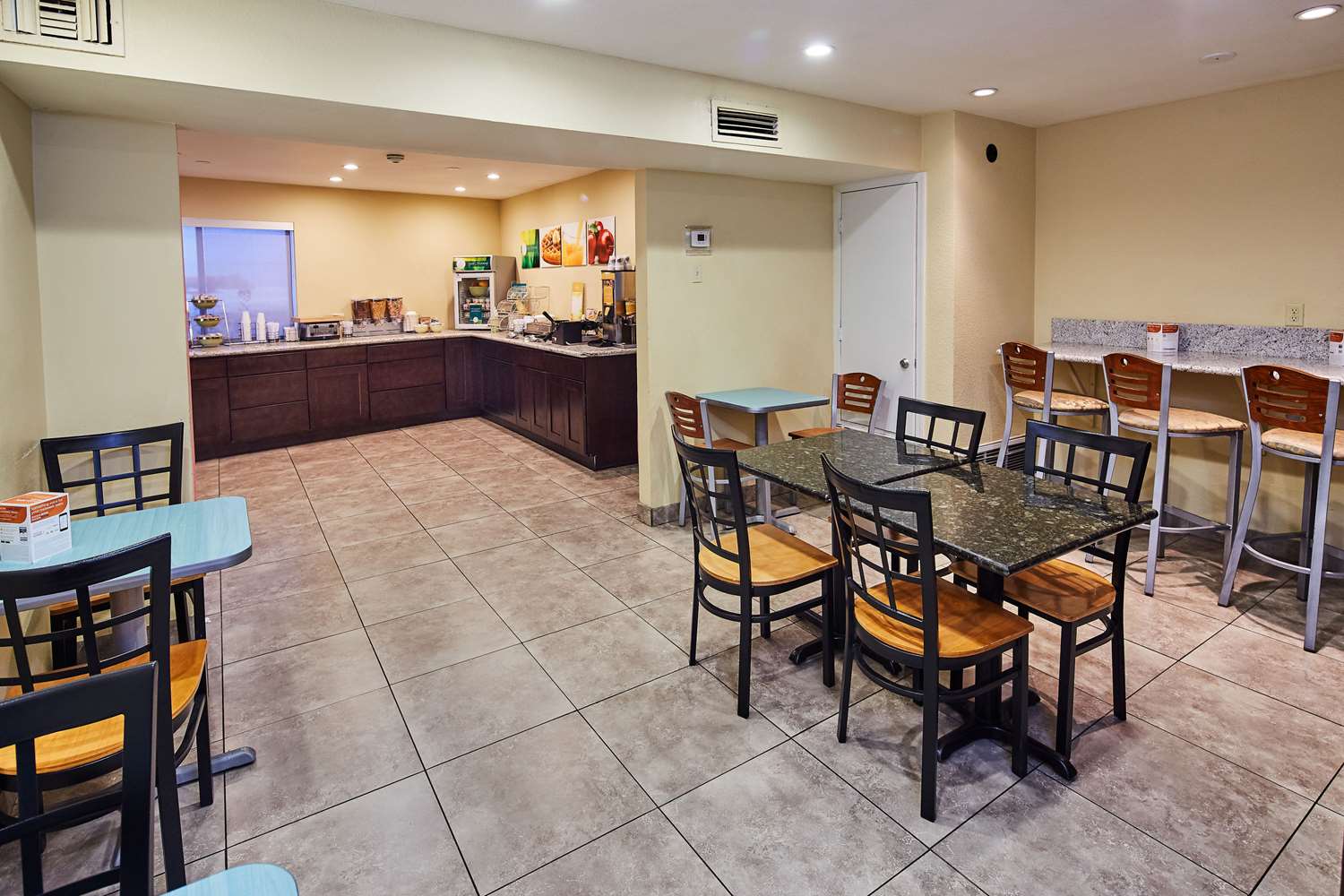 Quality Inn Parker, AZ 12/14