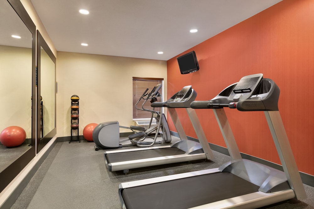 Hampton Inn Youngstown Boardman 20/33