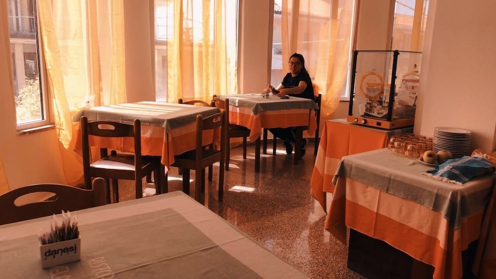 Hotel L'ancora 25/50