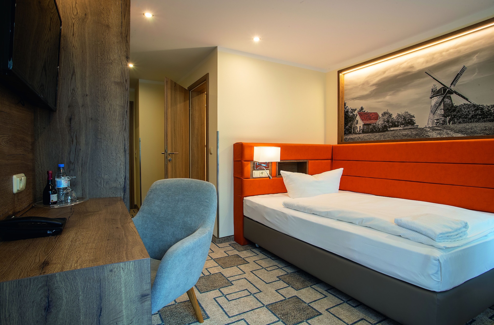 Room, Single, Single Bed, Villa Building
