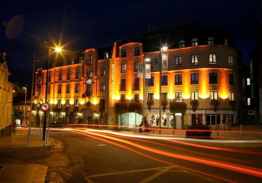 Bracken Court Hotel in Balbriggan