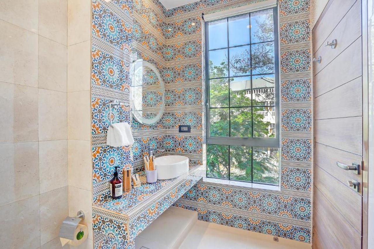 ELIVAAS Villa 39 Serene 6 BHK Retreat with Pvt Pool, Gaming Zone & Balcony 22/23