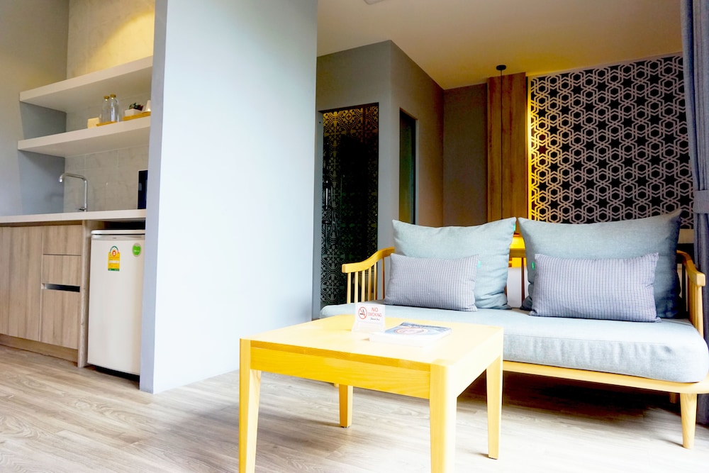 The Lake Chalong Resort 26/65