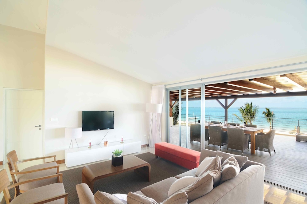 Paradise Beach by Horizon Holidays 43/71