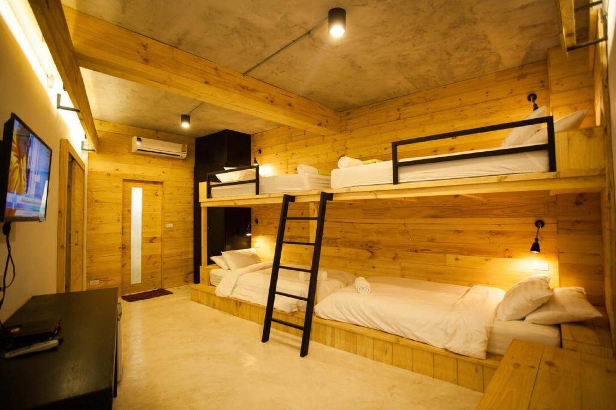 Connecting, Standard, King Bed