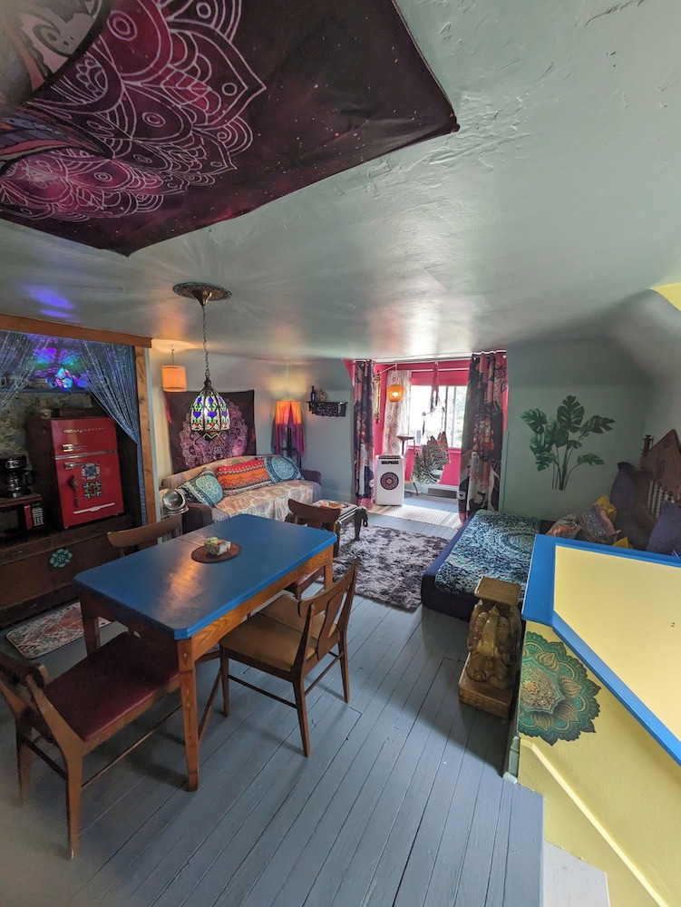 The Old Parsonage Bed and Breakfast 49/64