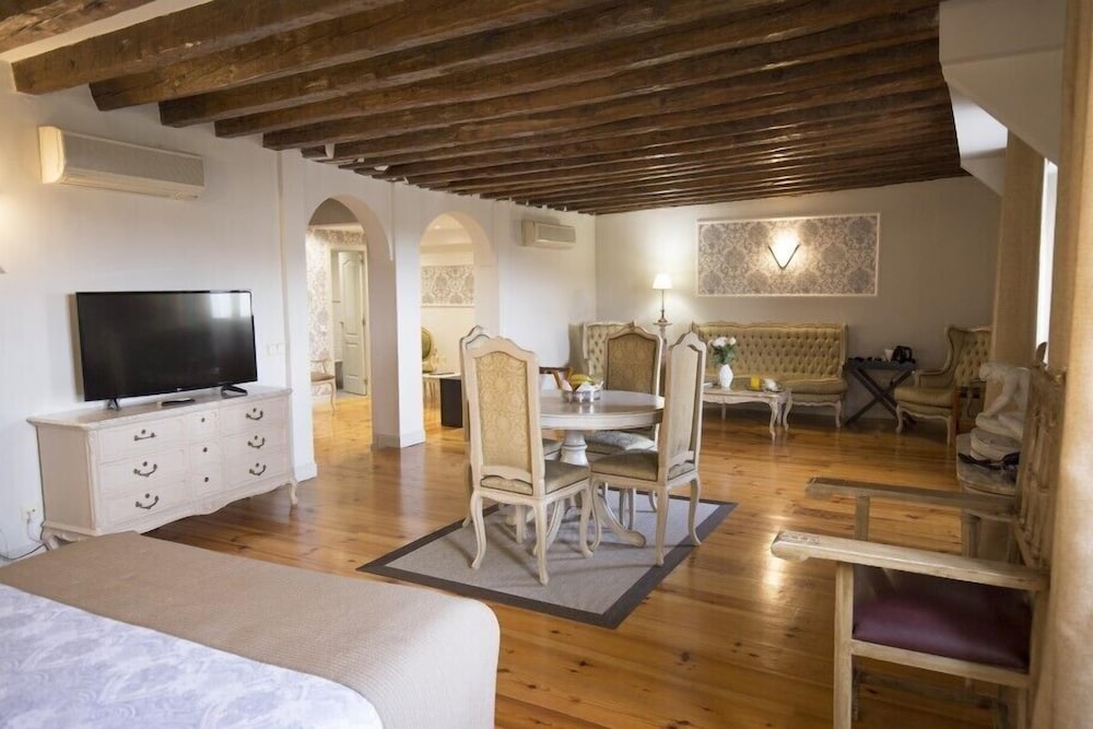 Hostal Central Palace Madrid 24/32