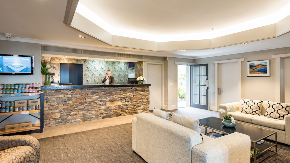 Suncourt Hotel 11/50