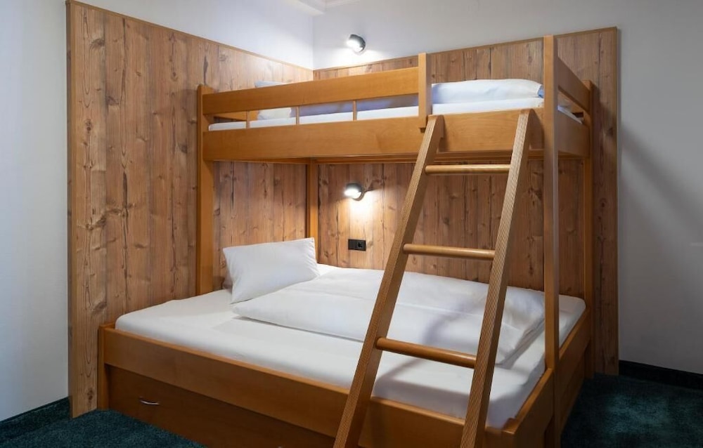 Hotel Sommerhof 18/80