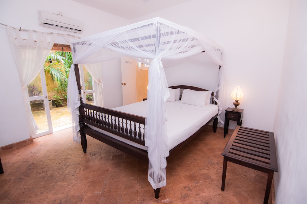 Mango House 23/71