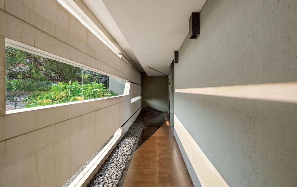 MIERS Kuningan, ARTOTEL Curated in JAKARTA