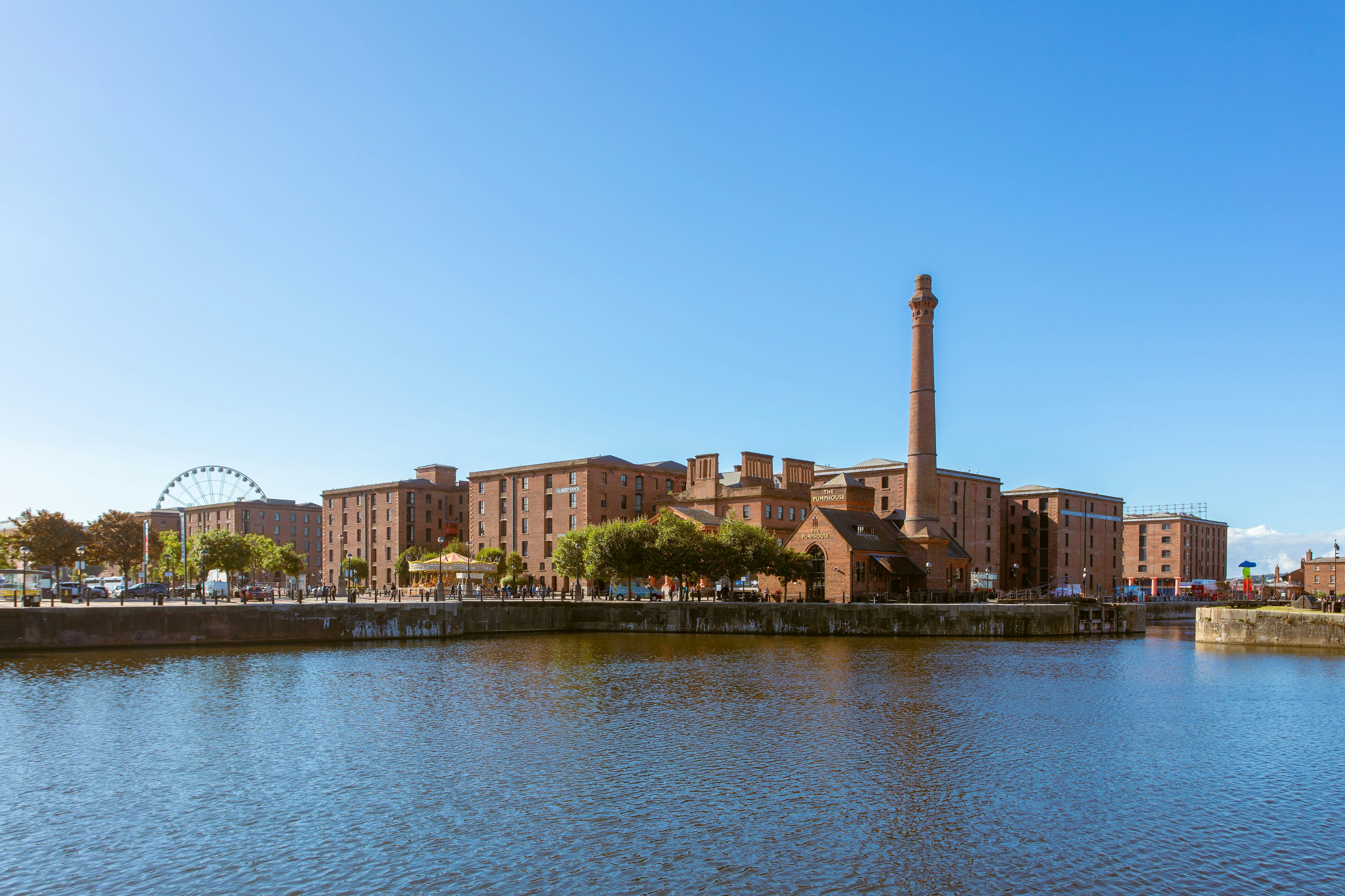 HOLIDAY INN LIVERPOOL 43/50