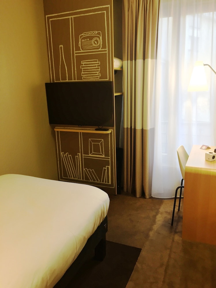ibis Clichy Centre Mairie 20/70