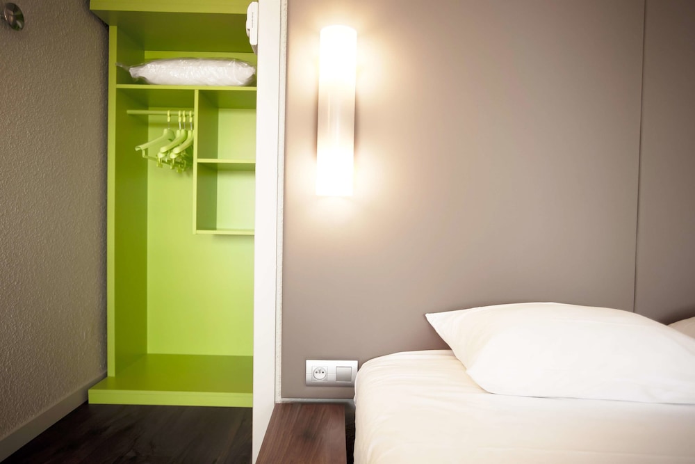 Hotel Campanile Bourges Nord Saint Doulchard 18/44