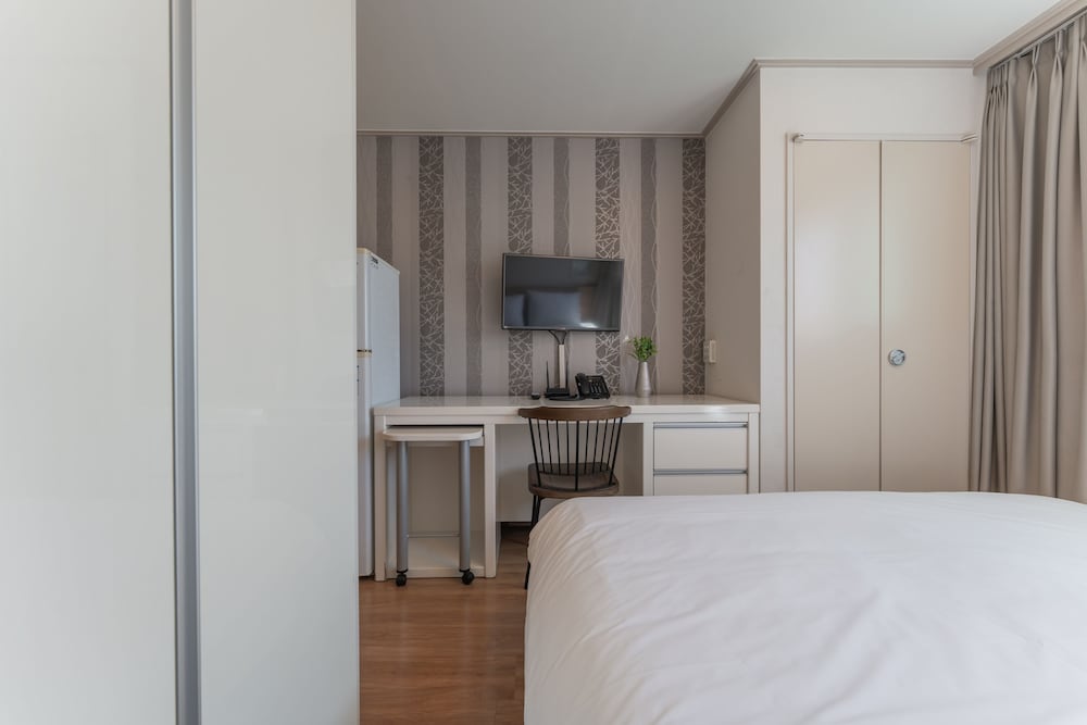 Staywell Hotel 26/50