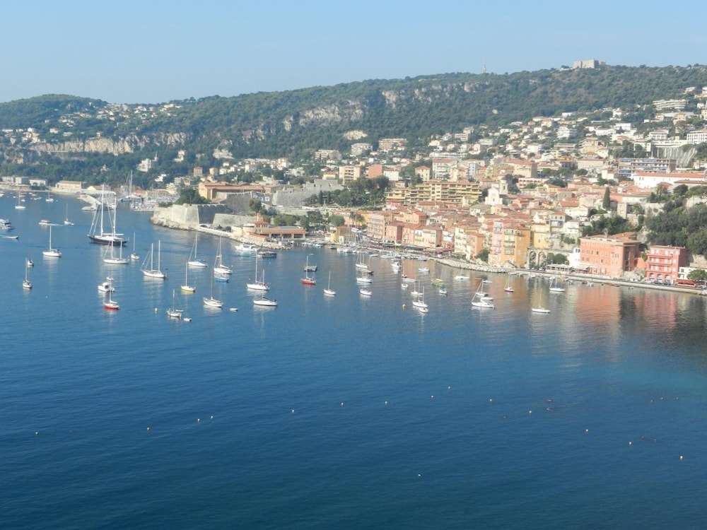 Vacances Plus Residence Carlton 38/45