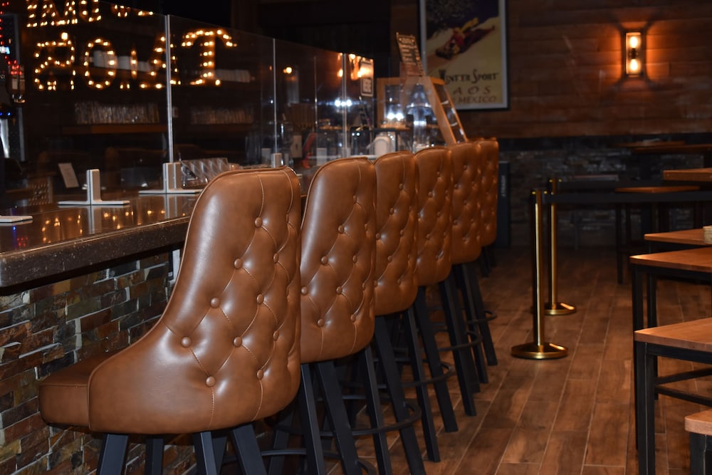 Taos Valley Lodge 57/88
