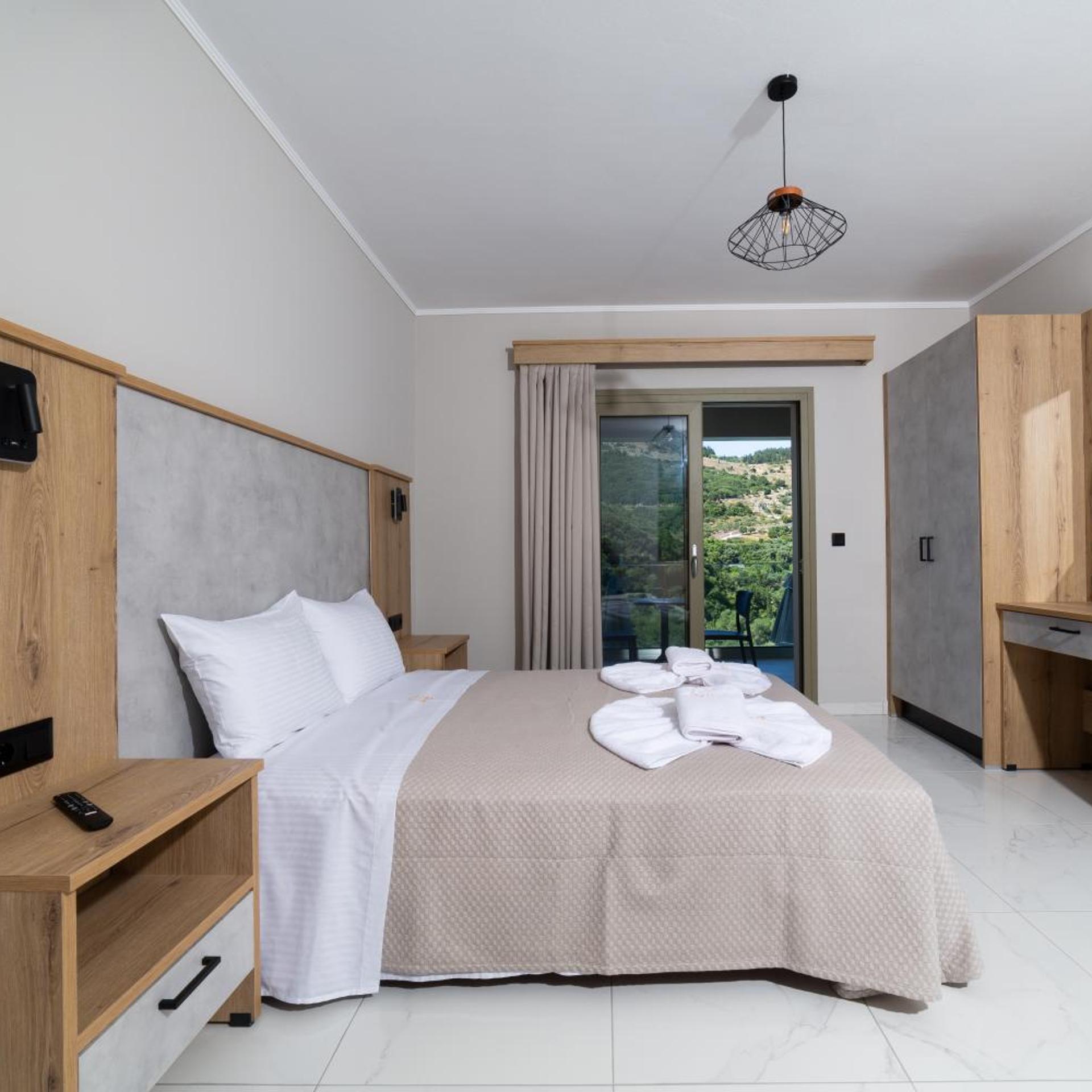 Sky View Suites 8/50