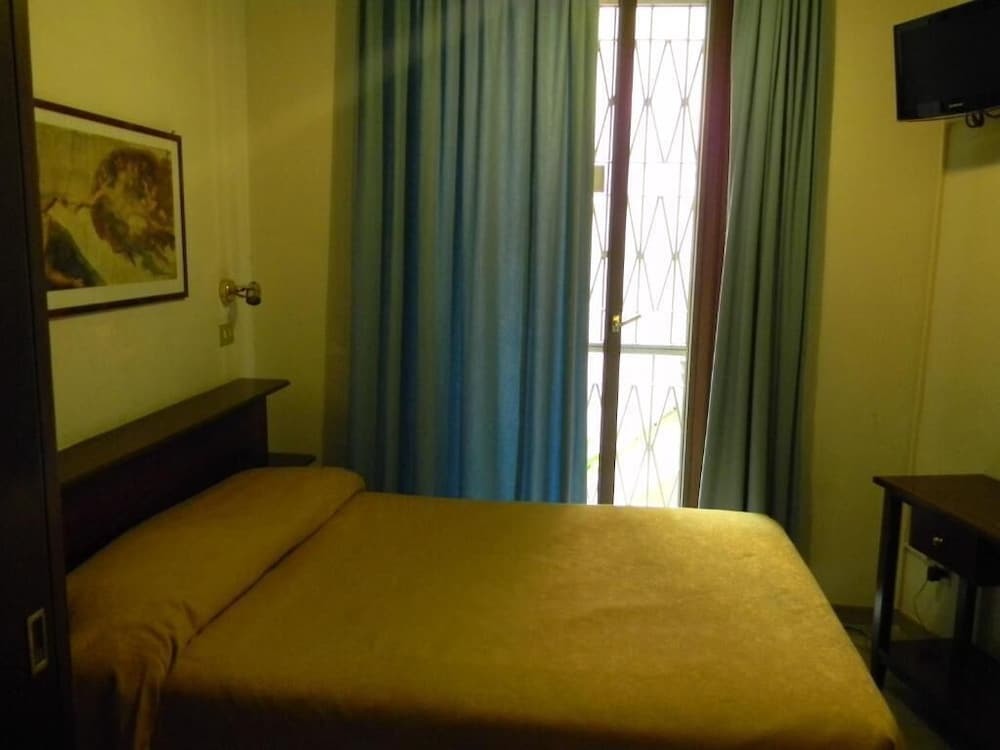 Hotel Primavera 38/64