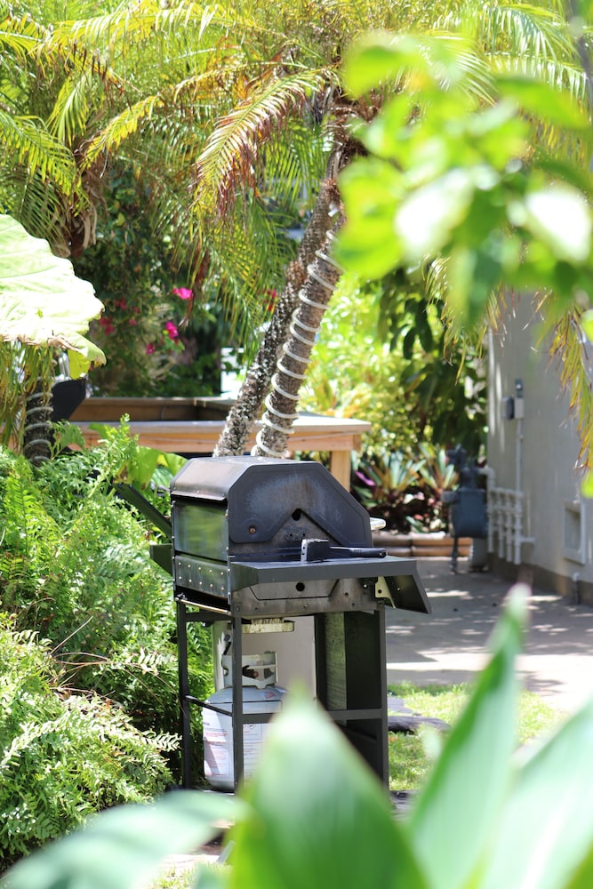 Ocean Drive Villas 46/50