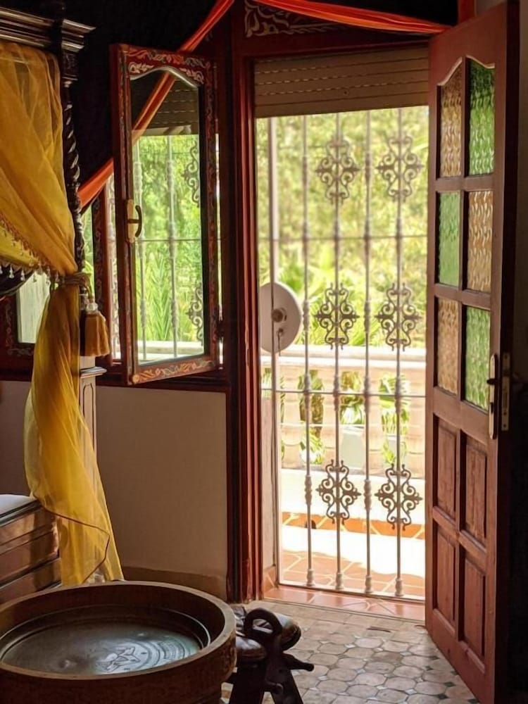 Malabata Guest House 30/47