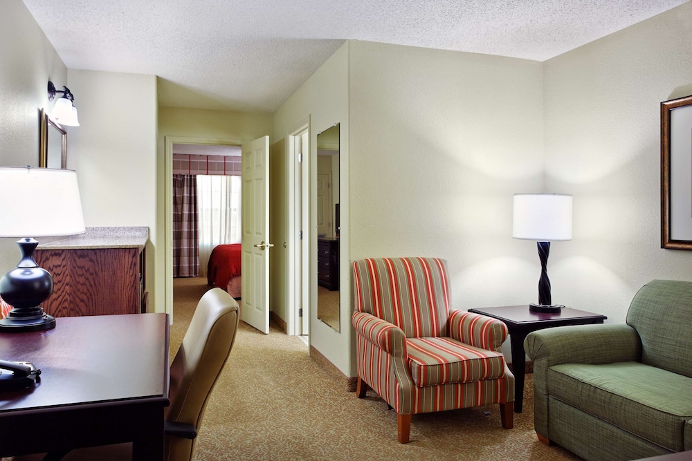 Country Inn & Suites by Radisson, Marion 37/64