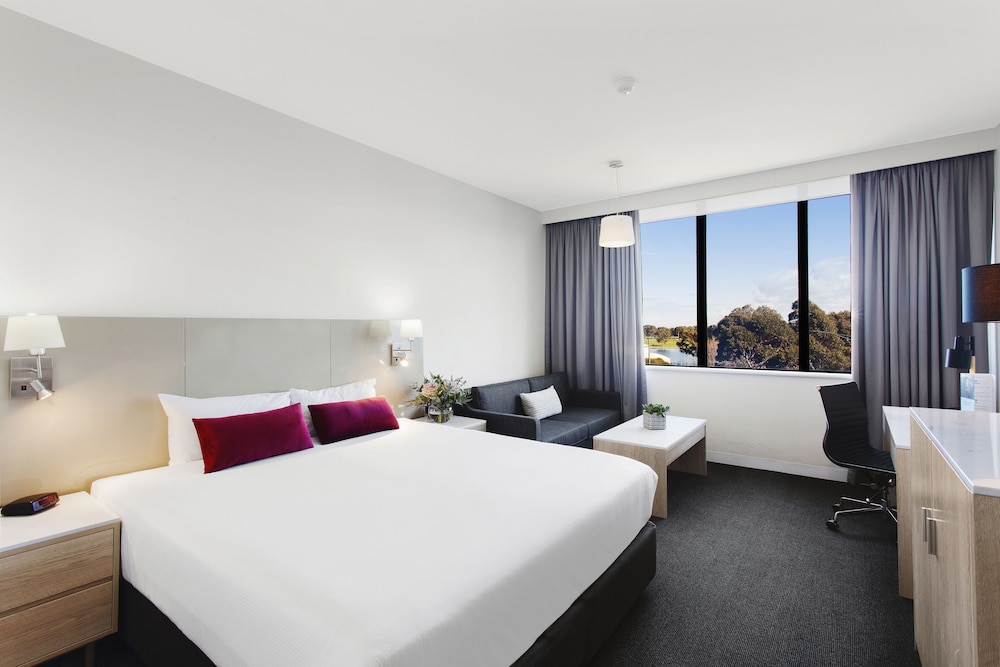 Mercure Melbourne Albert Park 25/72