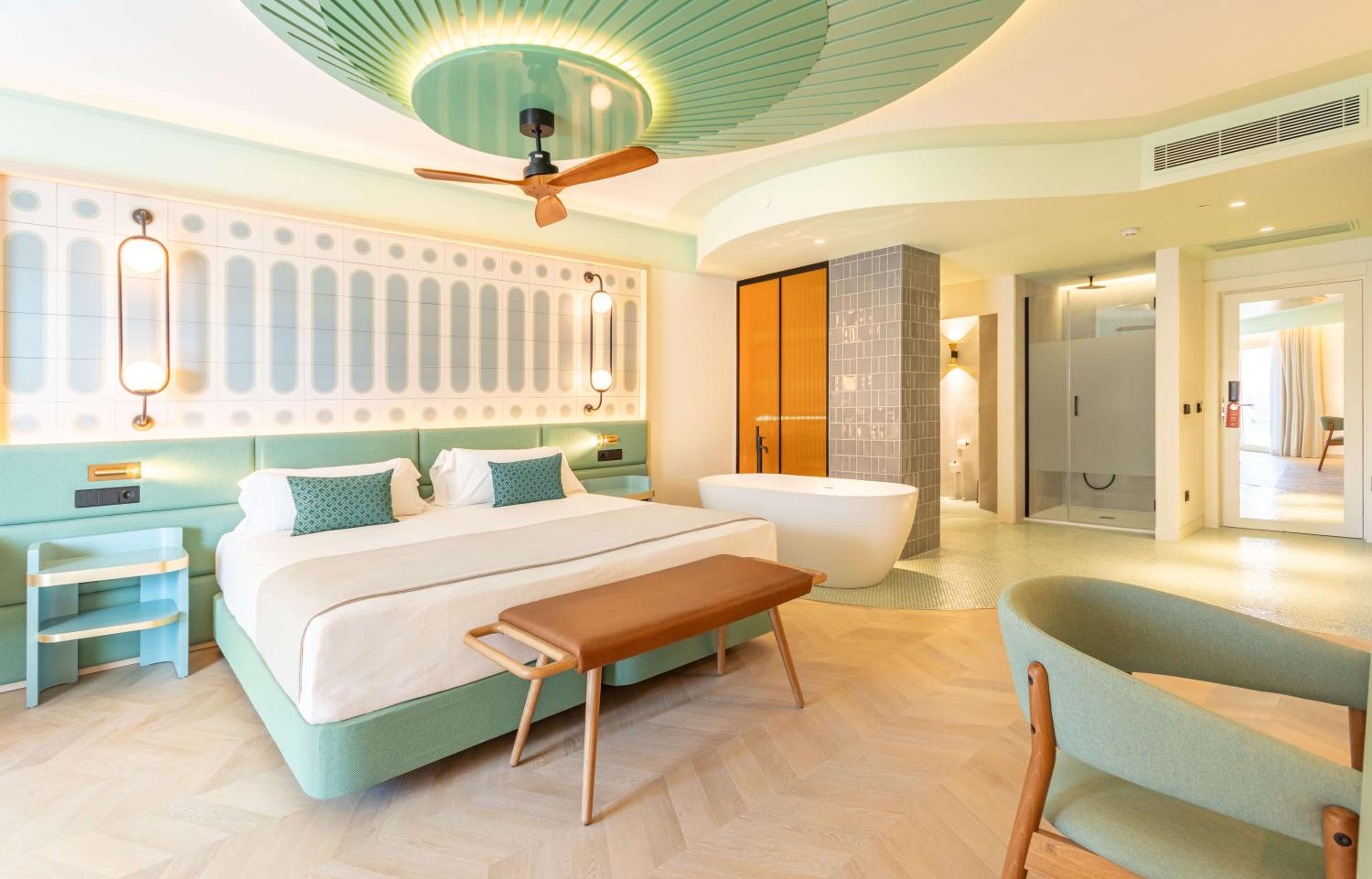 Junior Suite, Deluxe, Double Bed