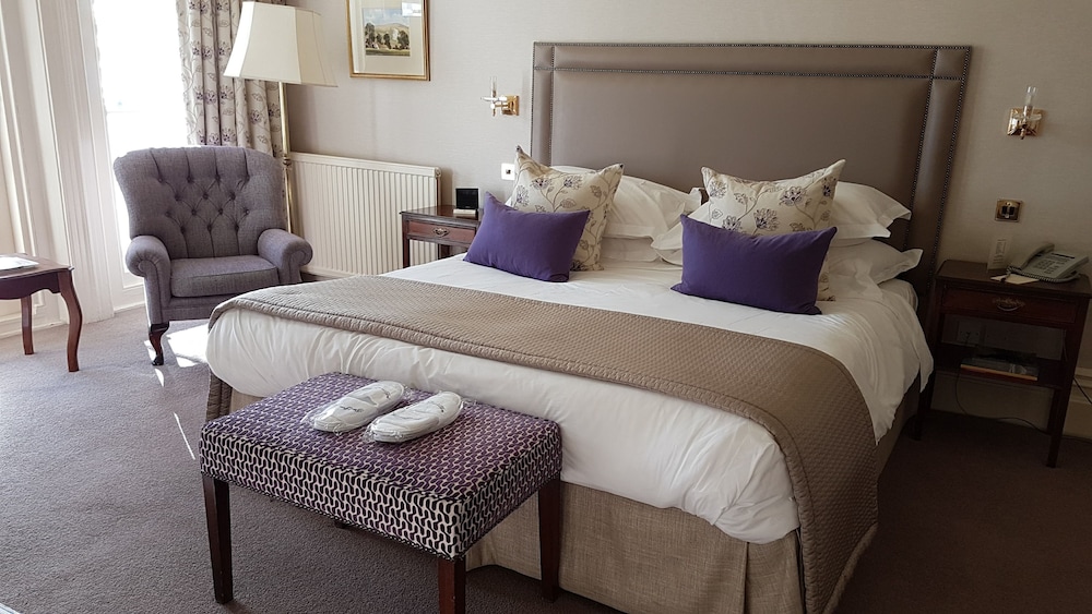 Grand Hotel Eastbourne 20/74