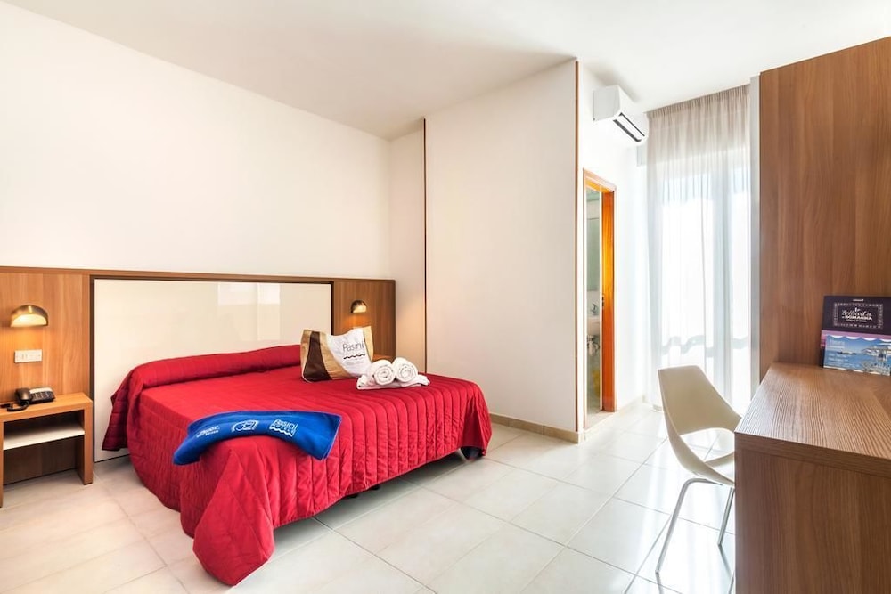 Hotel Foglieri 4/27