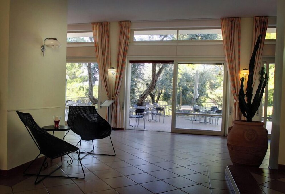 HOTELCLUB GUARDACOSTA 14/50