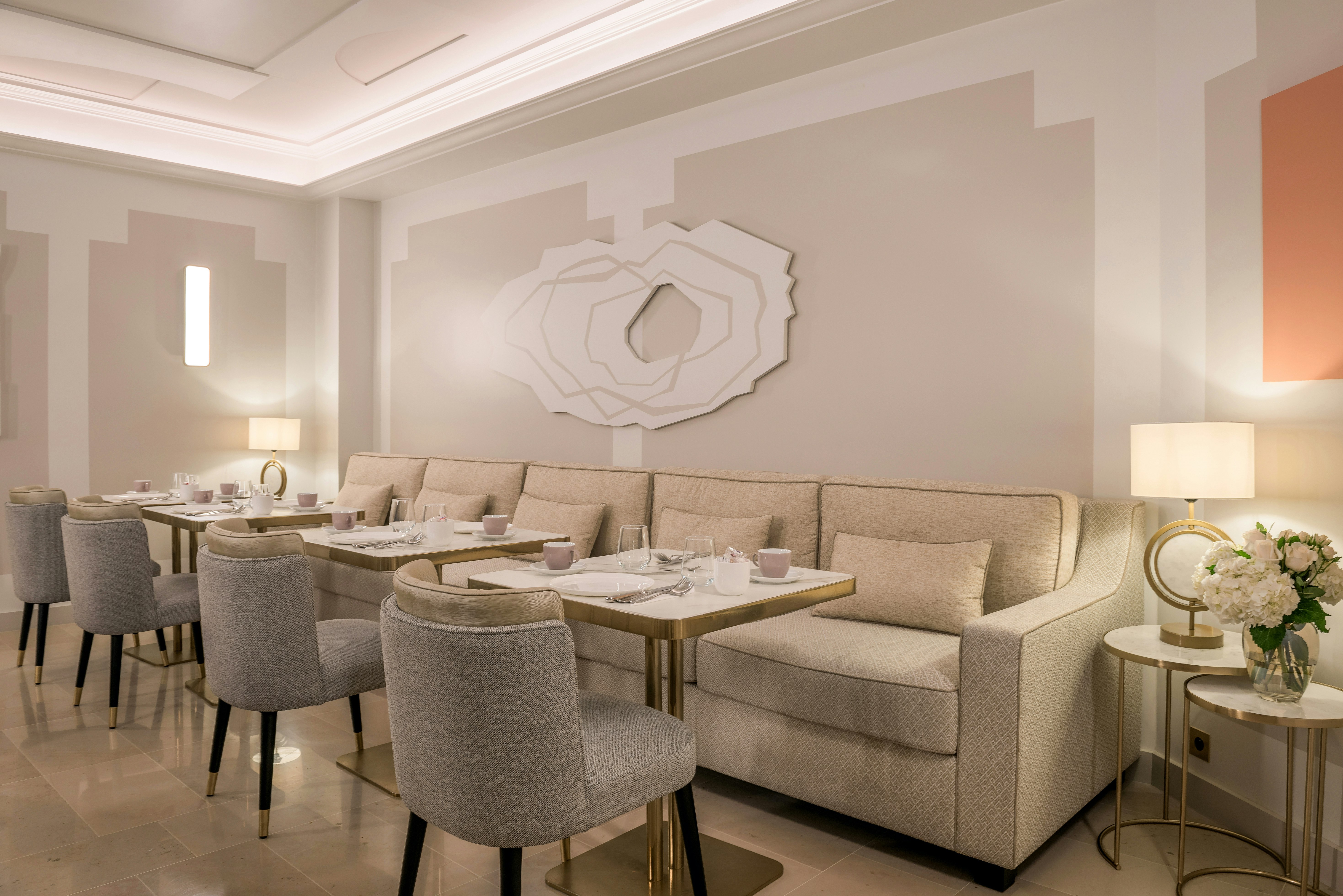 Hotel Camille Paris Gare de Lyon, Tapestry Collection Hilton 56/73