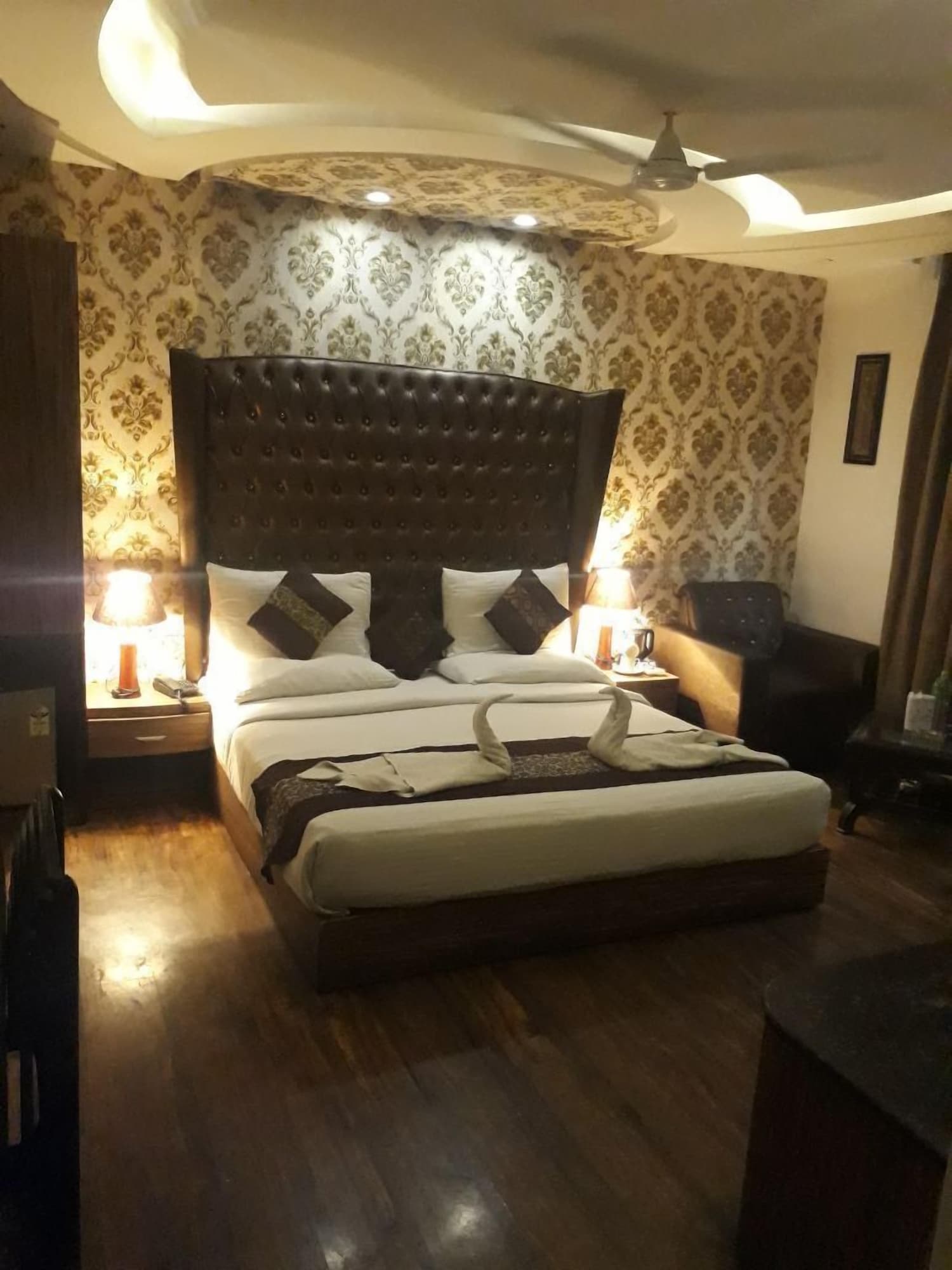 Luxury, Double Bed