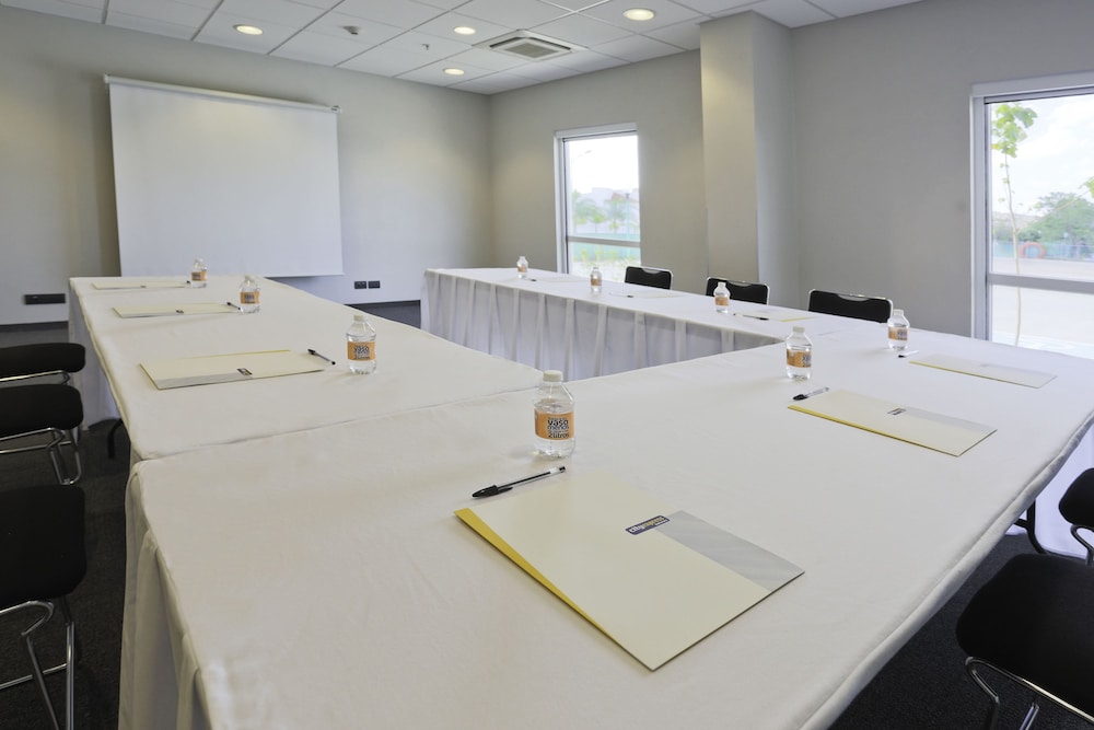 City Express by Marriott Irapuato Norte 44/60
