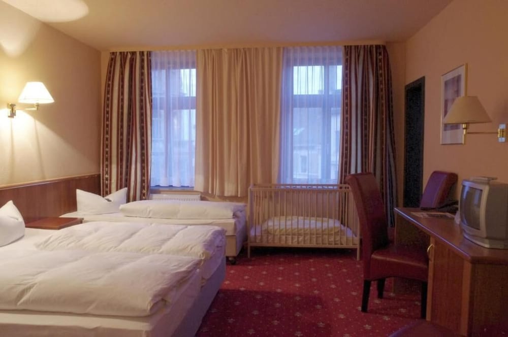 Hotel Merseburger Hof 10/40