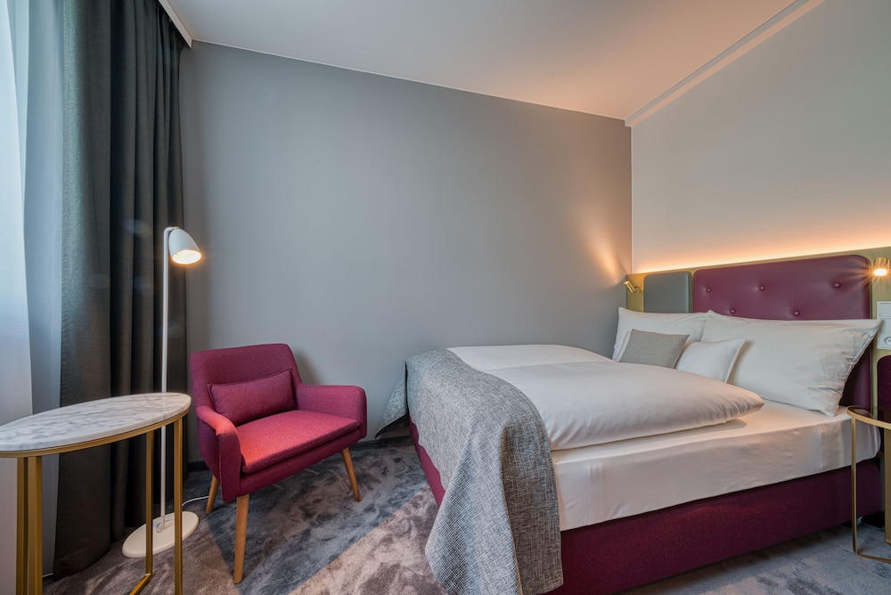 Plaza Premium Muenchen 20/65