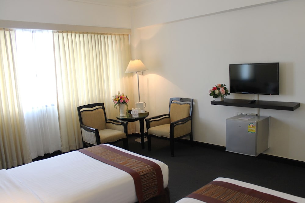 Chiangmai Hill 2000 Hotel 37/69