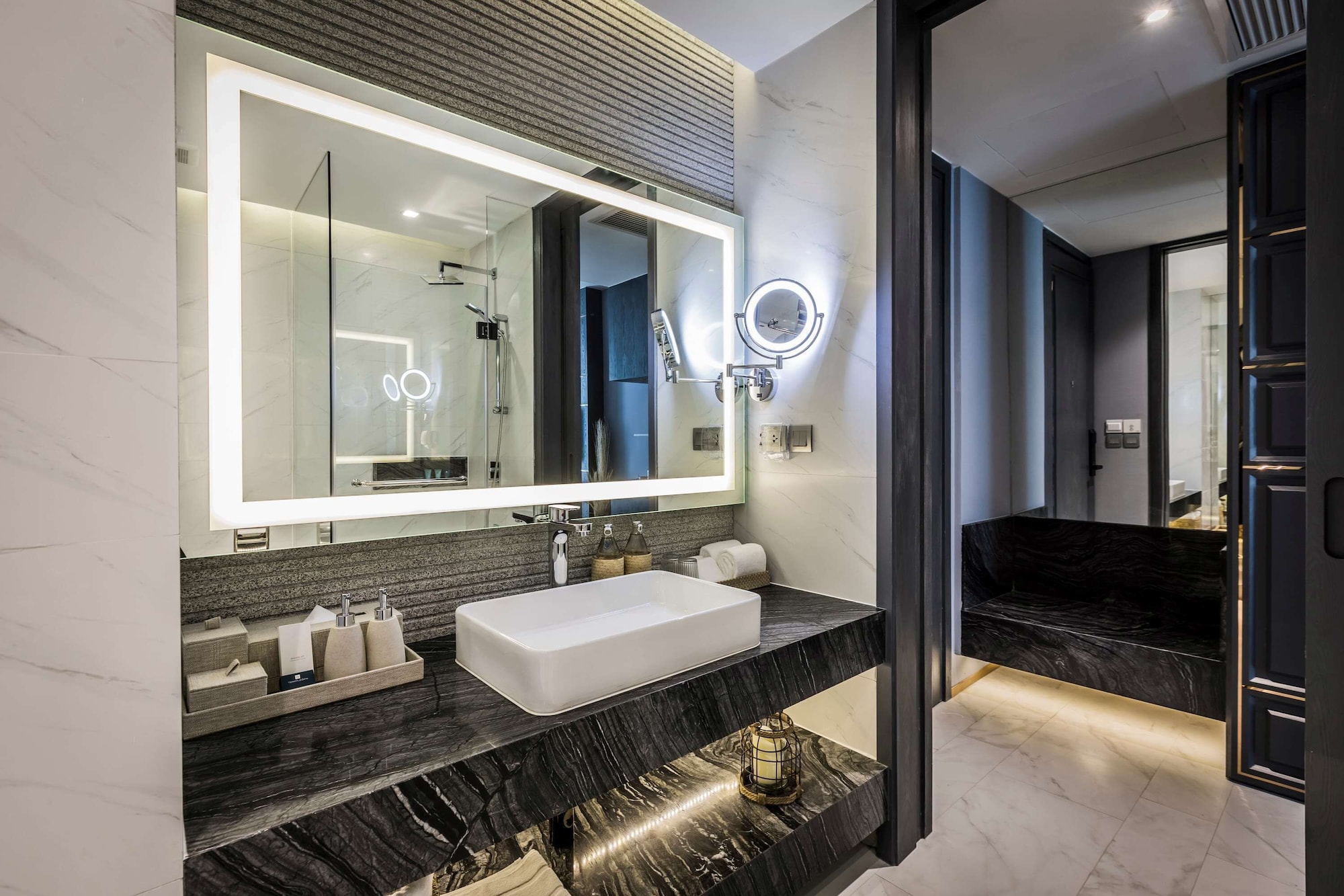 Deluxe, Twin Beds, Wyndham Grand Nai Harn Beach Phuket 6/8