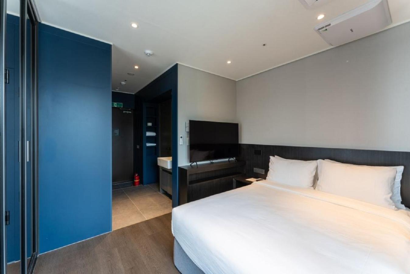 HOMES Stay MyeongDong 14/47
