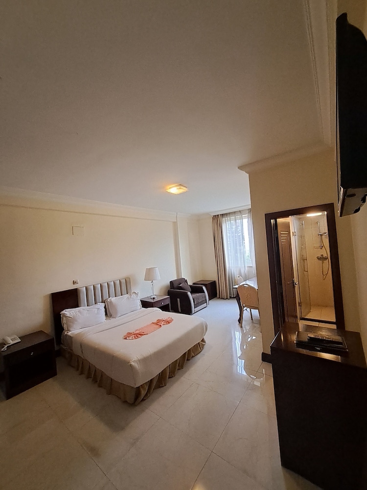 Park Lane Addis Hotel 7/35