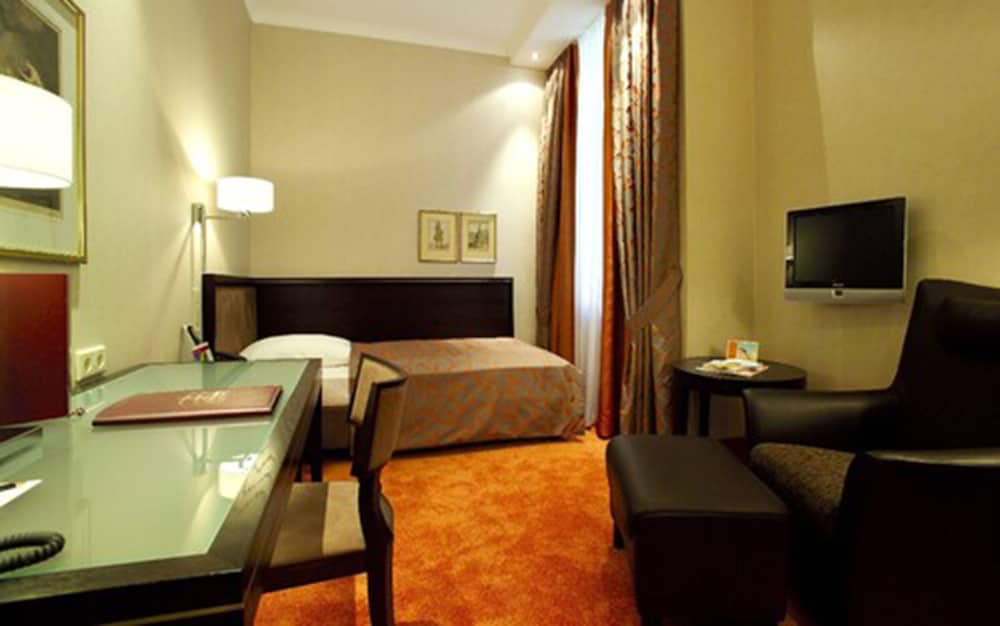 Kastens Hotel Luisenhof 25/77