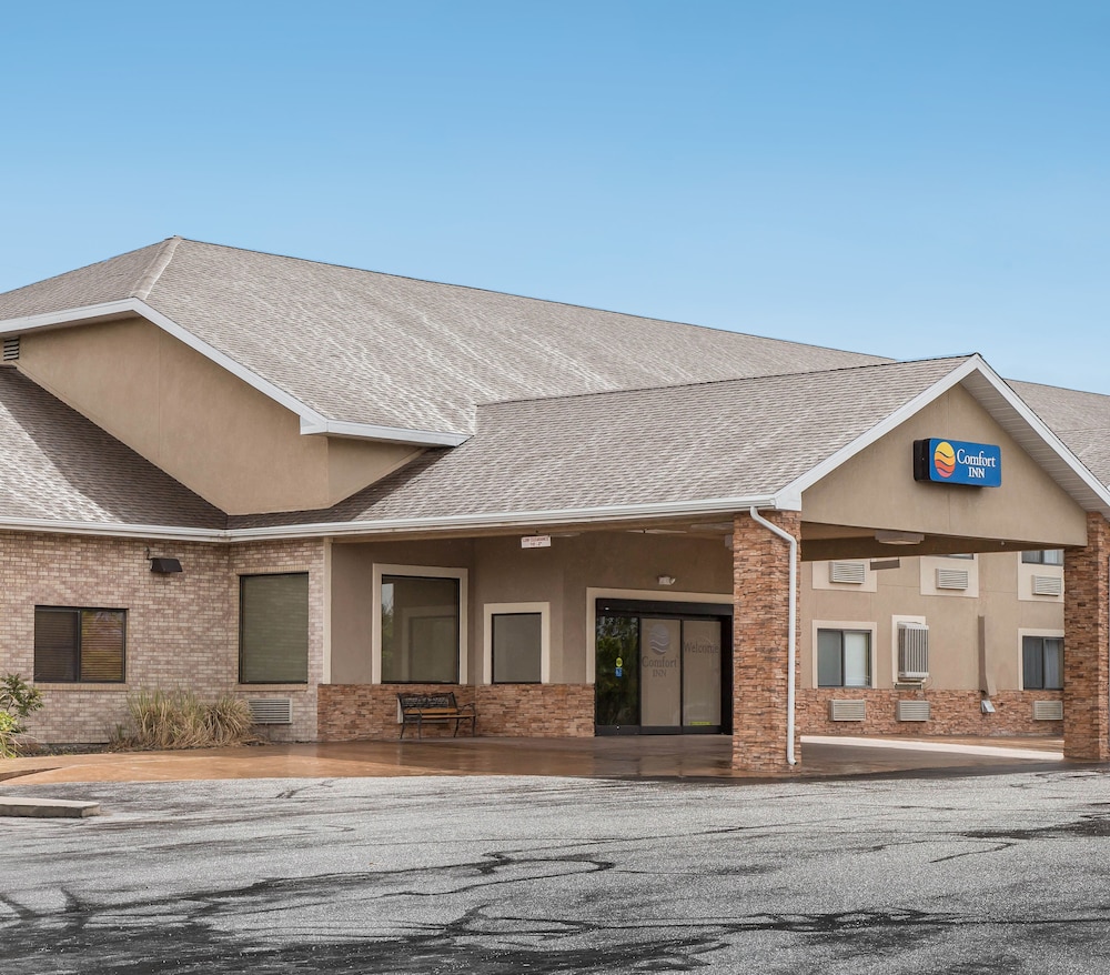Comfort Inn Grand Junction I-70, CO 1/37