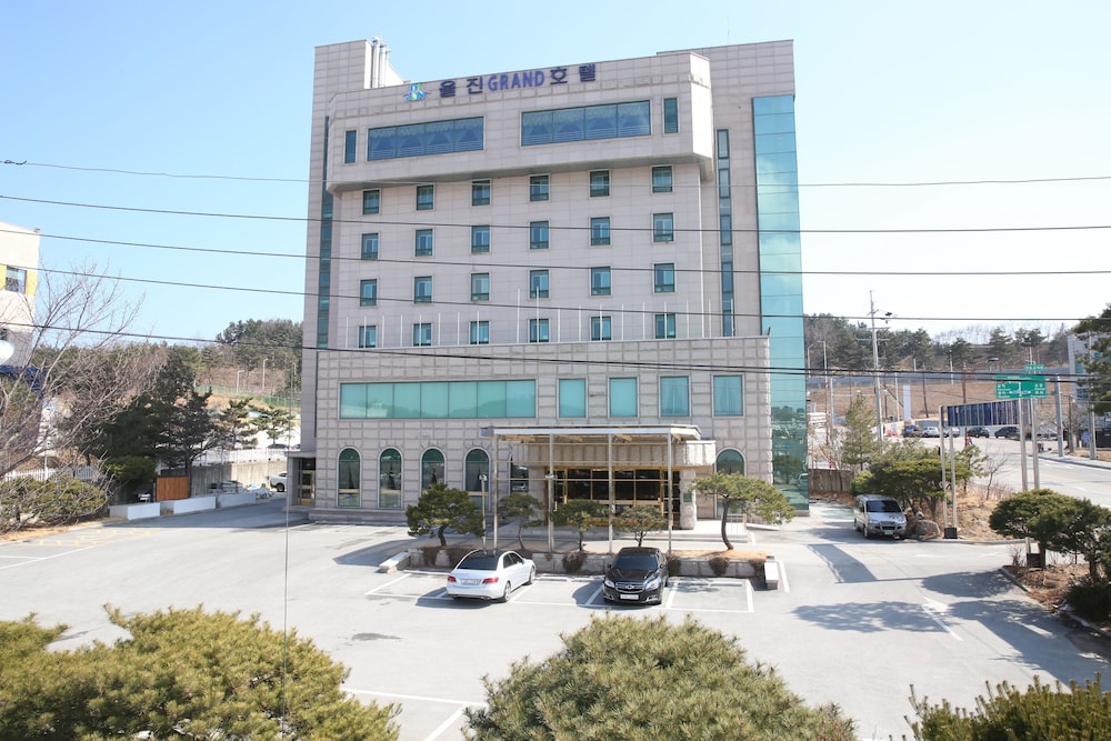 Uljin Grand Hotel 1/26