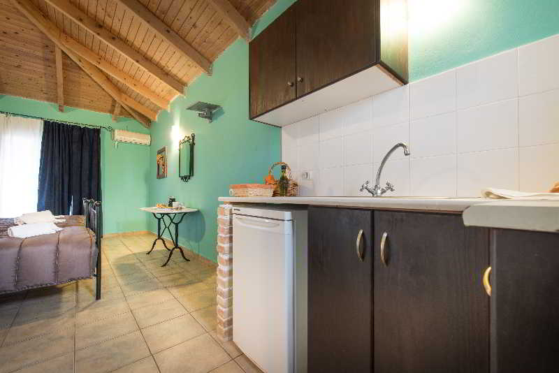PENSION PORTO TSI OSTRIAS 21/22