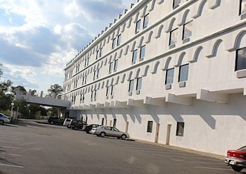 Raritan Hotel 7/34
